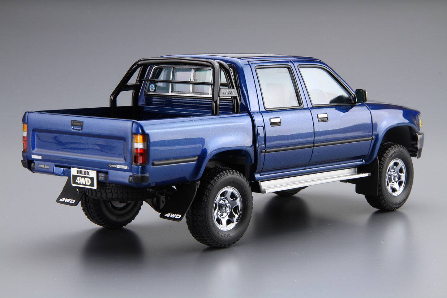 Aoshima - 1/24 Toyota LN107 Hilux Pick Up Double Cab 4WD '94