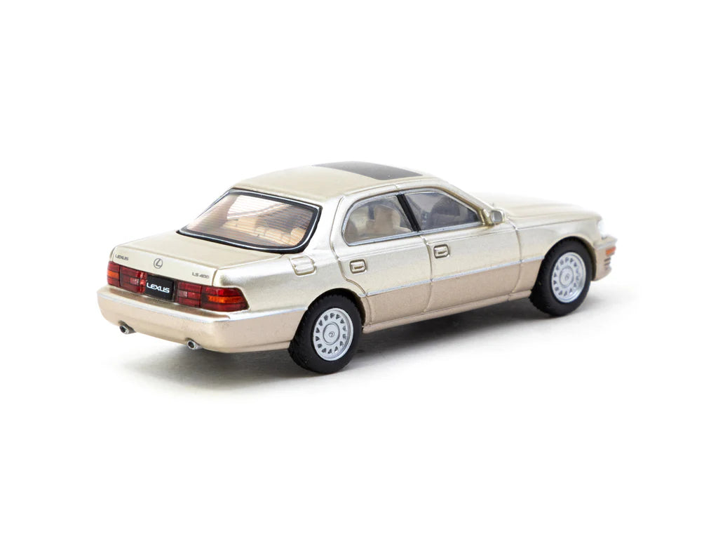 Tarmac Works - 1/64 Lexus LS400