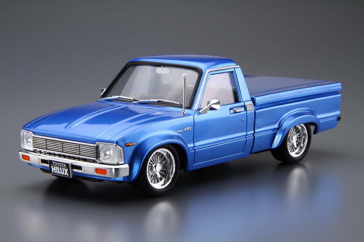 Aoshima - 1/24 RN30 Hilux Custom '78