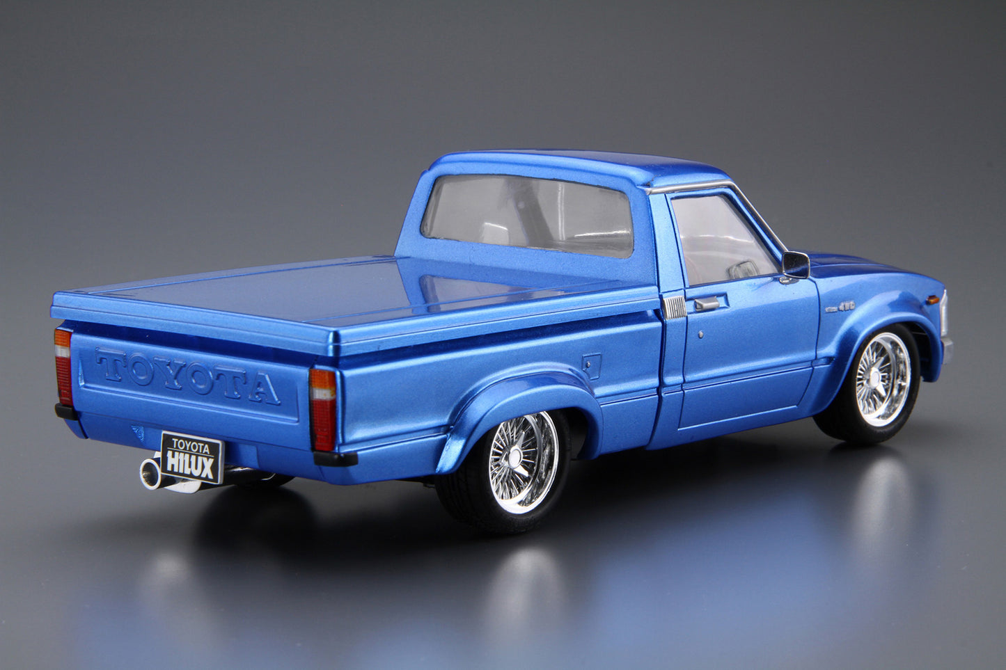 Aoshima - 1/24 RN30 Hilux Custom '78