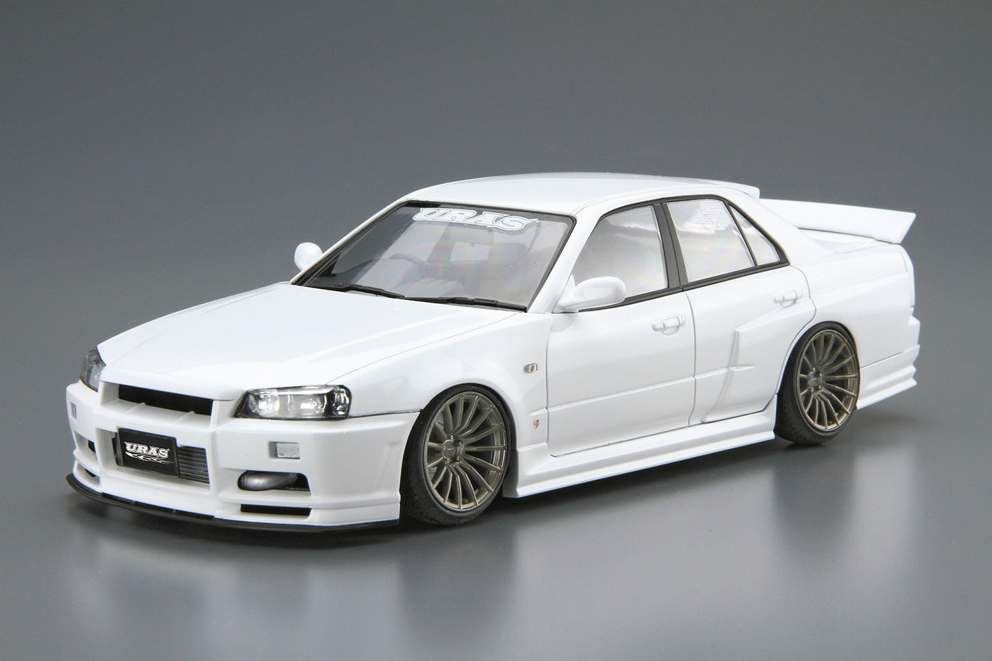 Aoshima - 1/24 Nissan URAS ER34 Skyline Type R '01