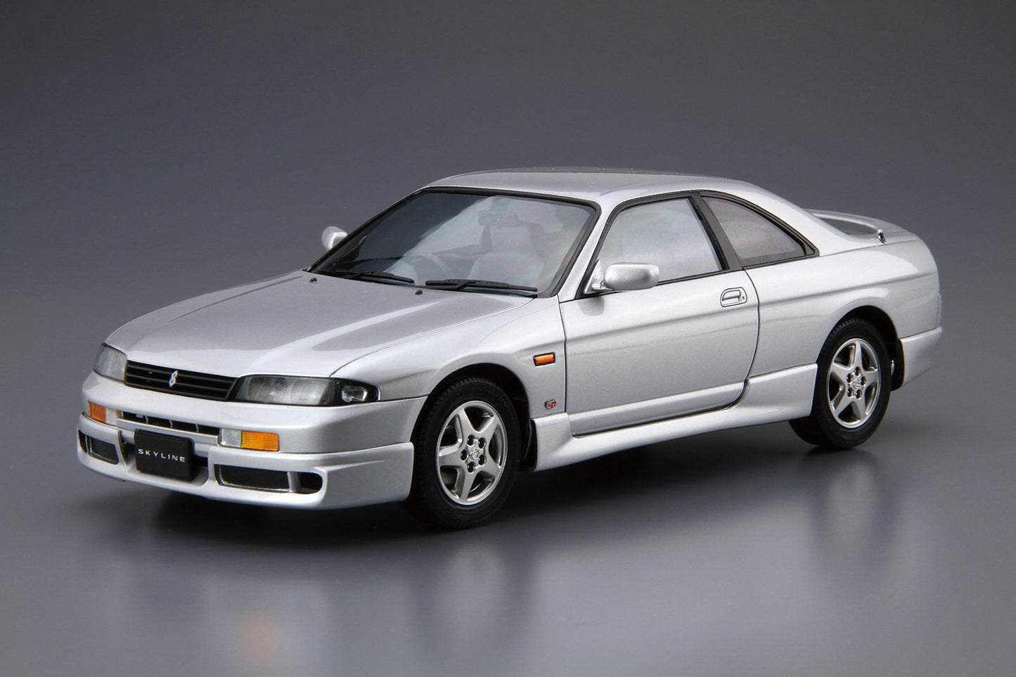 Aoshima - 1/24 Nissan ECR33 Skyline GTS25t Type M '94