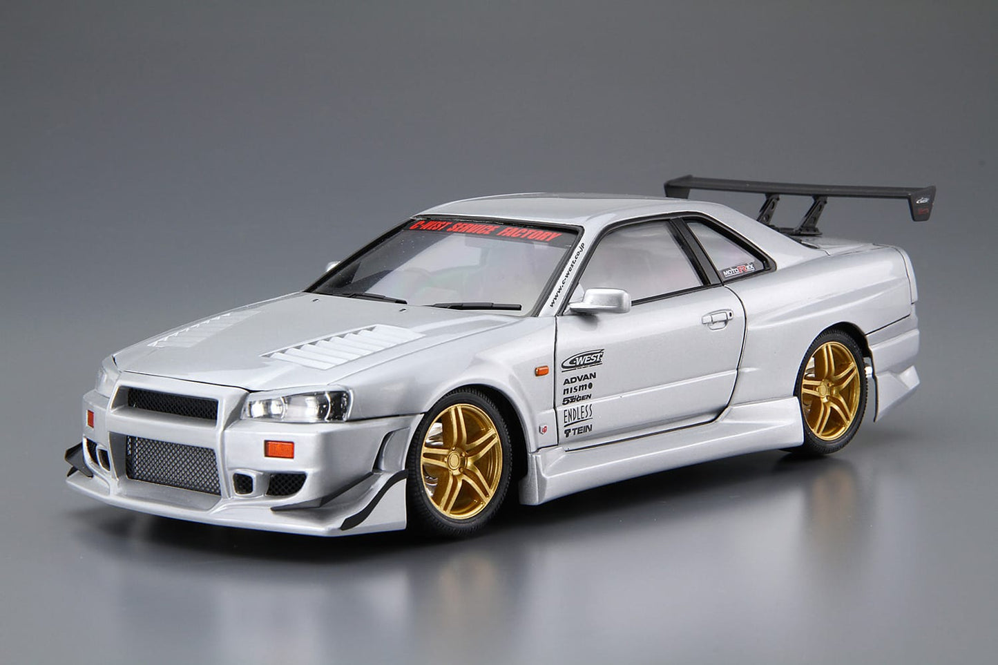 Aoshima - 1/24 C-WEST BNR34 Skyline GTR