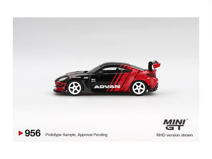 MiniGT 1/64 Toyota GR86 HKS TYPE R ADVAN 2022 Tokyo Auto Salon