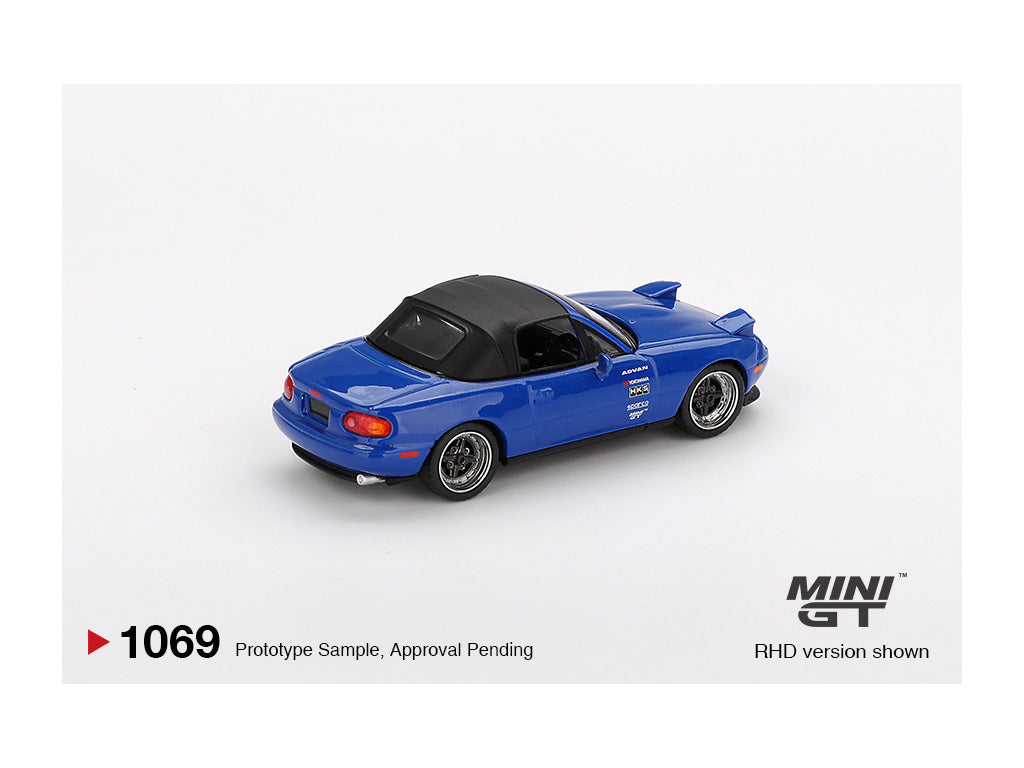 MiniGT 1/64 Mazda Miata MX-5 (NA) Tuned Version