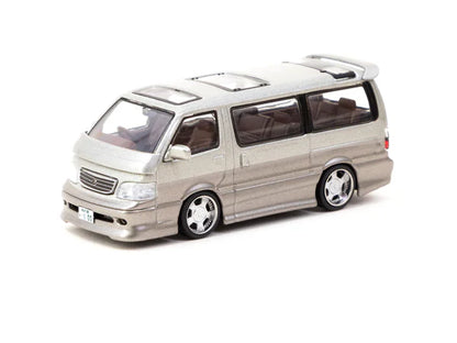 Tarmac Works - 1/64 Toyota Hiace Wagon Custom